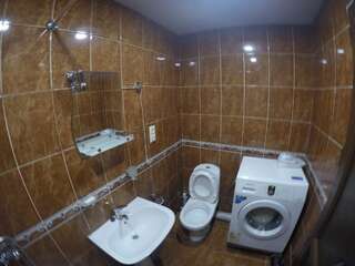 Отель Hotel Imaginarium Тбилиси Семейный люкс с балконом-7