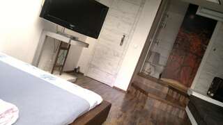 Отель Hotel Imaginarium Тбилиси Бюджетный трехместный номер-8